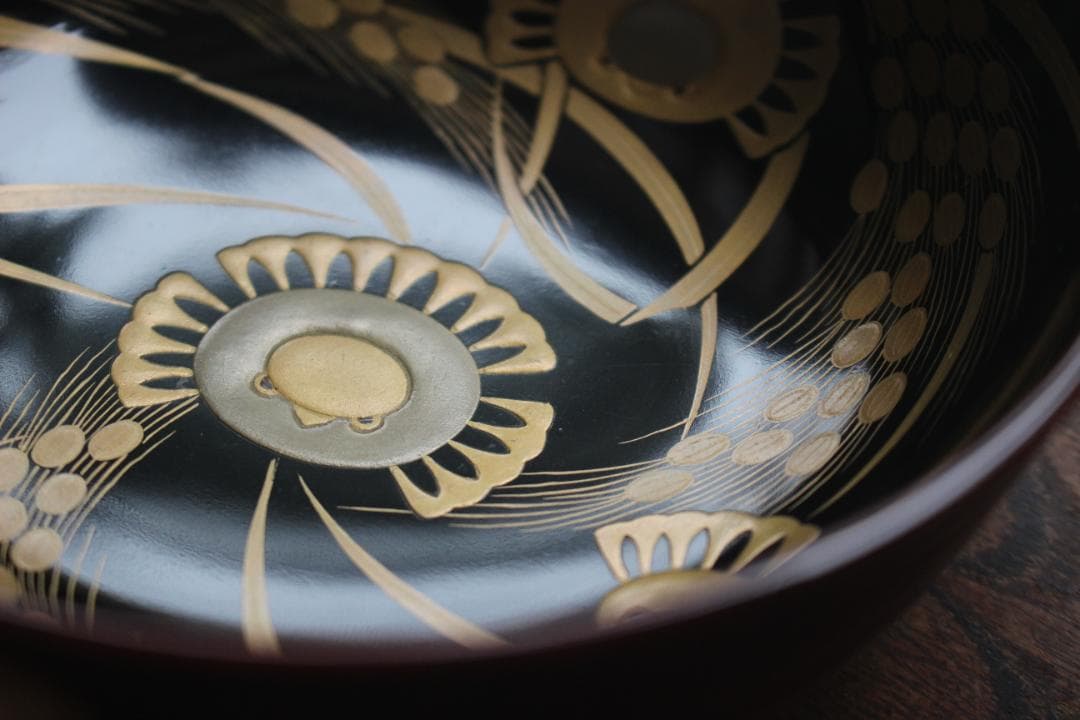 デッドストック！深みある糸目紅溜塗に極上稲穂福来雀蒔絵のお椀2点（検輪島塗雑煮椀