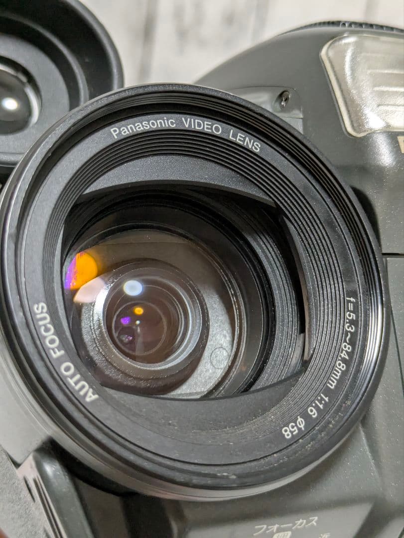 【希少】Panasonic　NV-AL30　VHS-C対応　液晶モニター付き