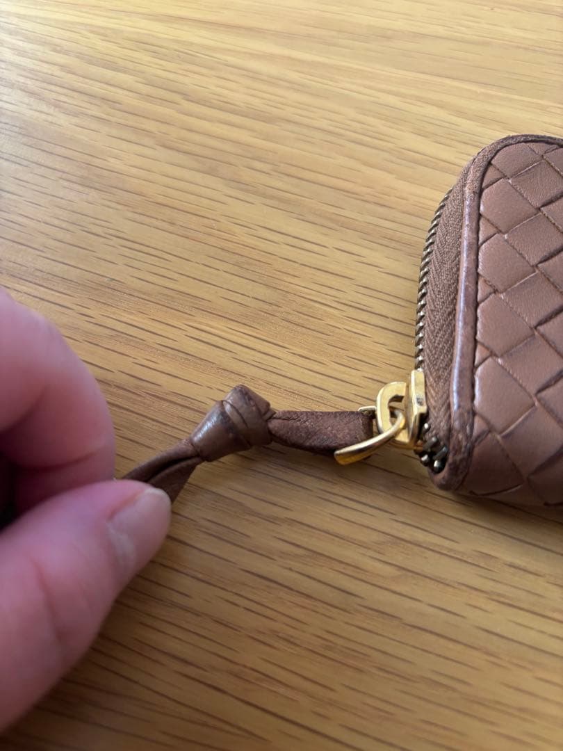 ボッテガヴェネタ　イントレチャートケース