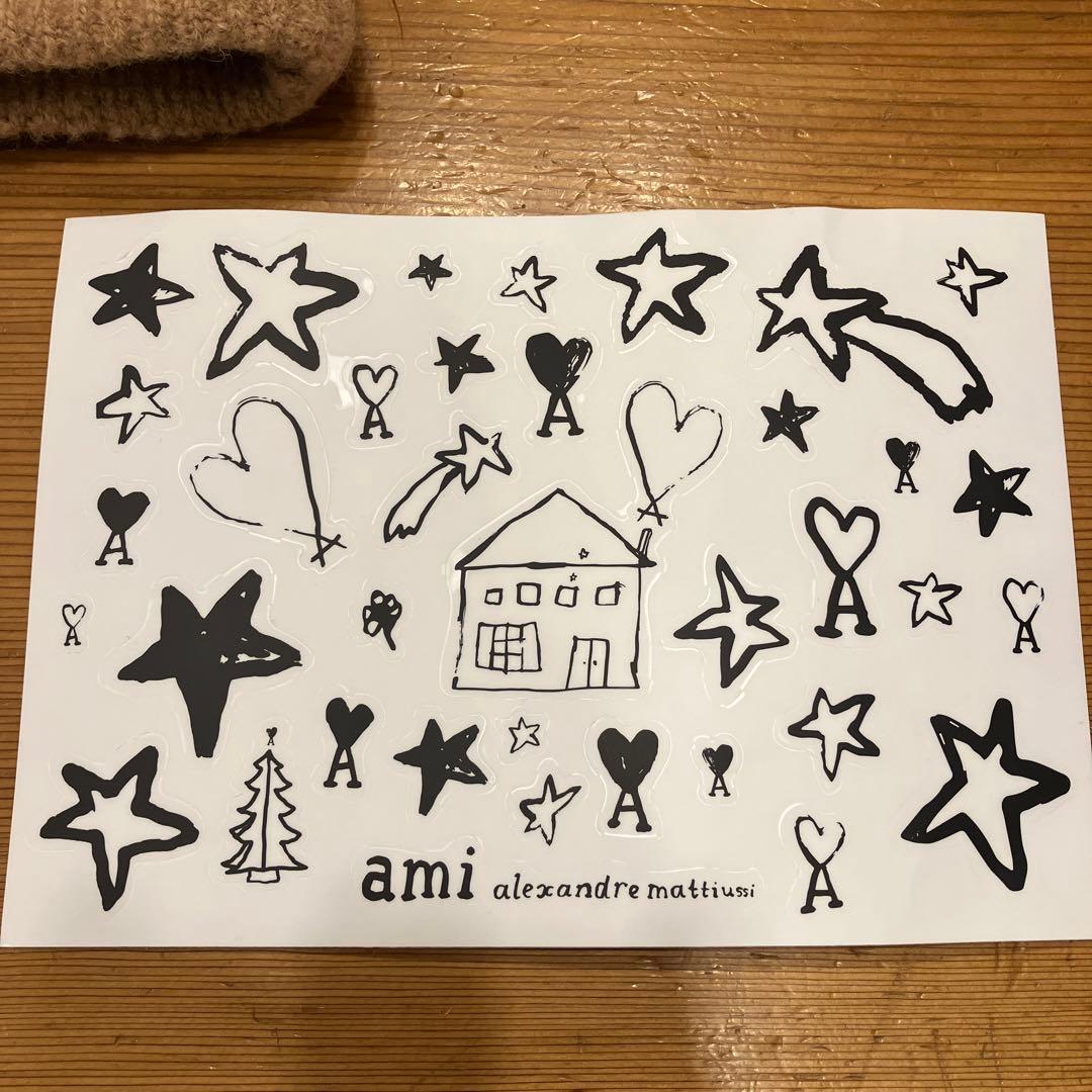 ami paris ビーニー ニット帽