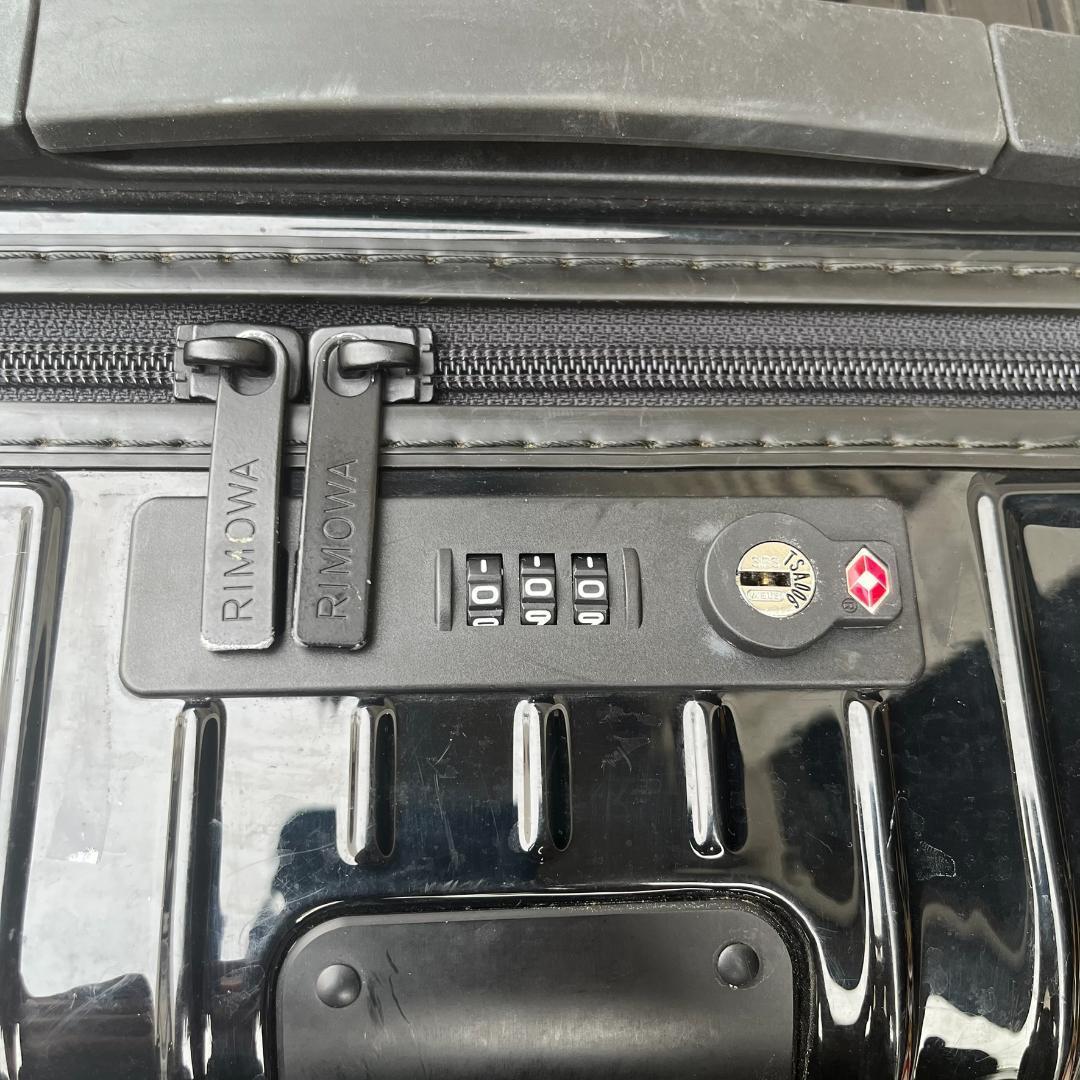 RIMOWA リモワ エッセンシャル ライト キャビン