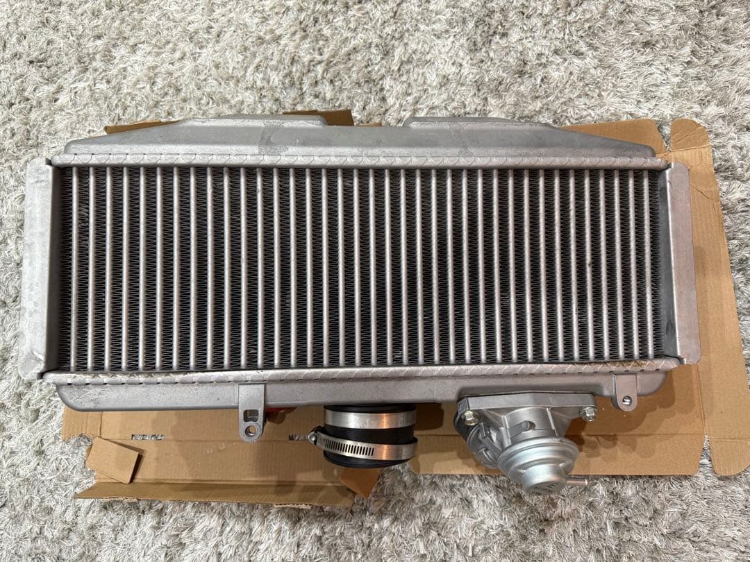 アルミ インタークーラー Y字型