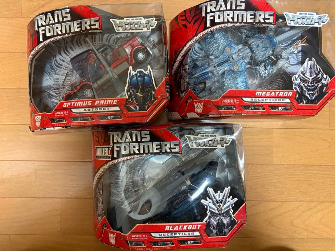 トランスフォーマー オプティマスプライム　メガトロン　ブラックアウト セット