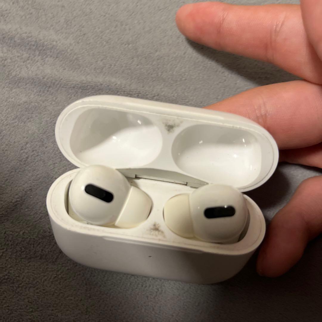 ヘッドホン Apple AirPods MMEF2J/A