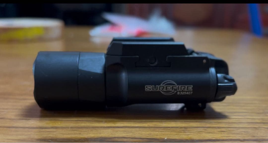 正規品 Surefire X300U-B