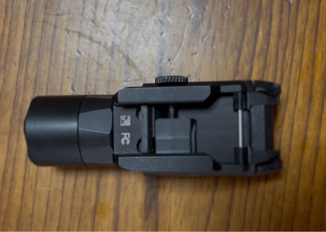 正規品 Surefire X300U-B
