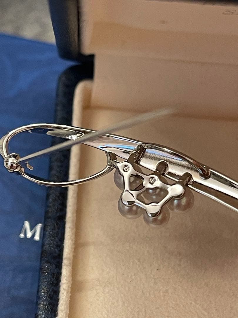 MIKIMOTO ミキモト　真珠　ベビーパール　ブローチ シルバー 5珠