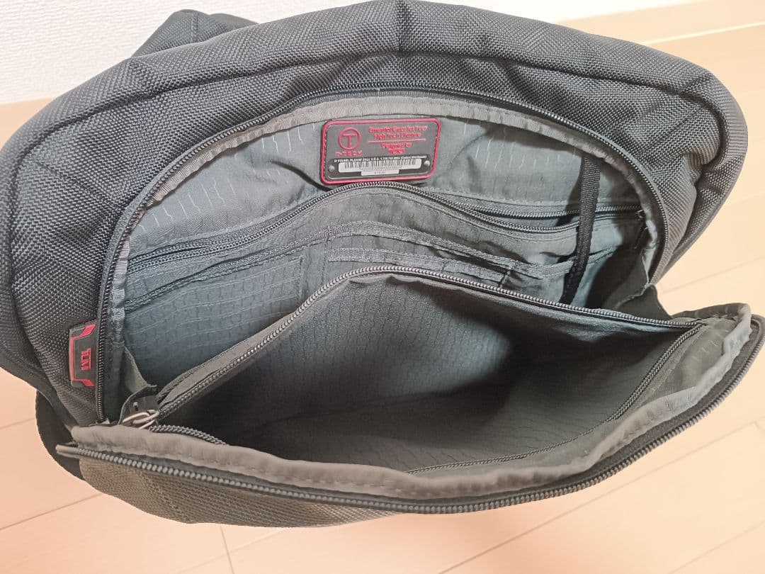 TUMI TECH ビジネスバッグ 美品