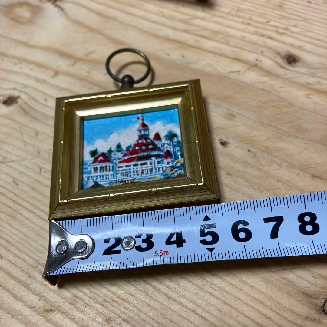 レア品　SUE McNARY ハンドペイントミニチュア額イーゼルペンダントトップ