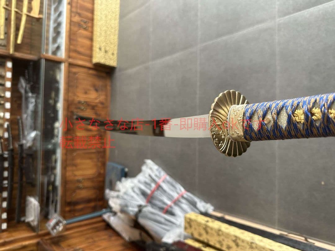 侍が空星ブラックホールを刀で打ちまくる 古兵器 武具 刀装具 日本刀 模造刀