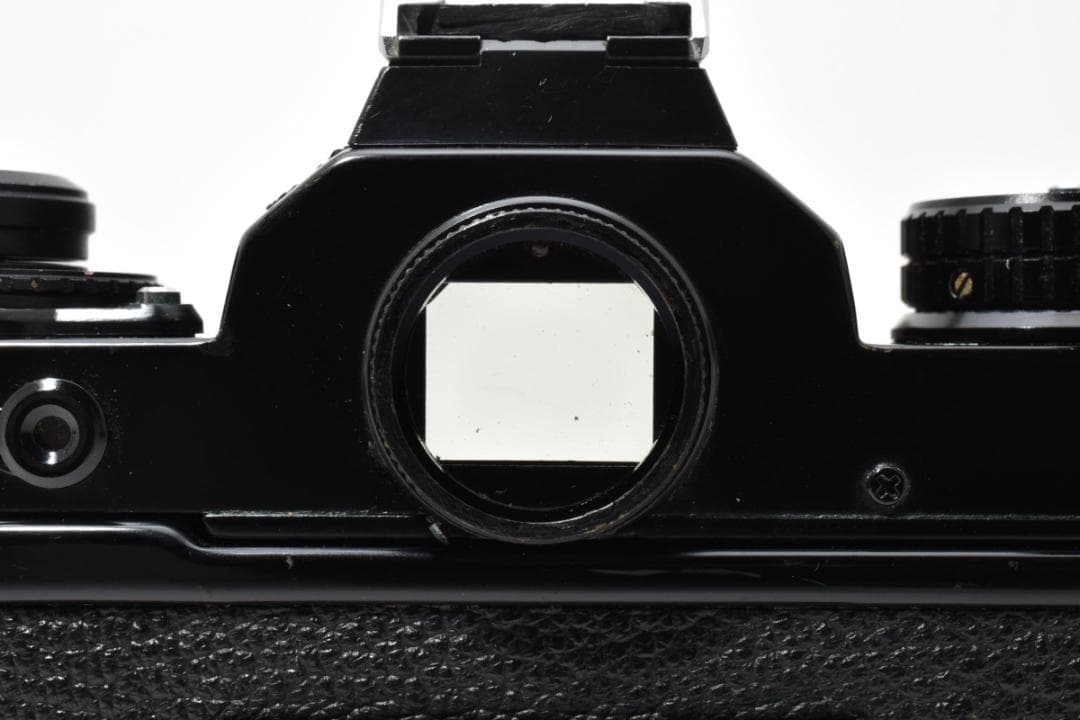 ■美品■ニコン　Nikon FE ブラック ボディ 一眼レフカメラ　動作確認済