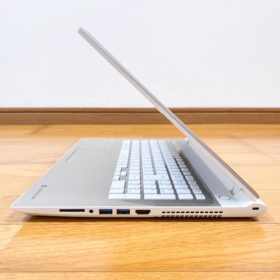 贅沢性能✨Corei7 大容量SSD512 メモリ16 爆速東芝ノートパソコン