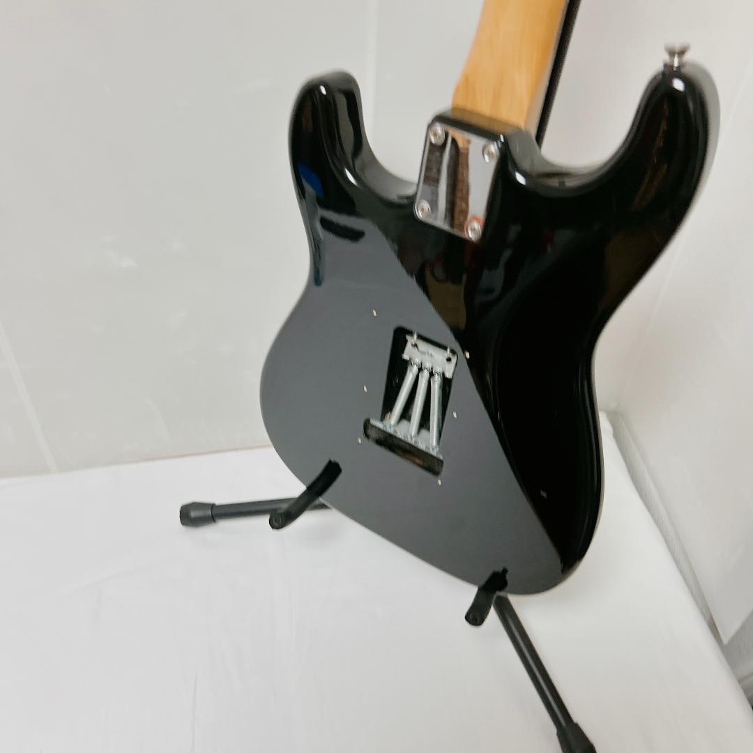 美品 Basshus バッカス BST-250R ストラトキャスター ブラック