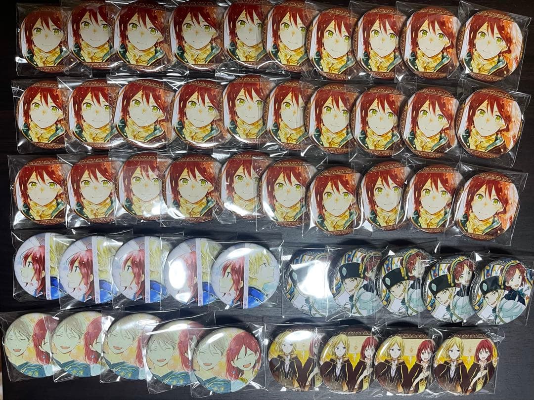 赤髪の白雪姫　缶バッジ　白雪　漫福ガチャ