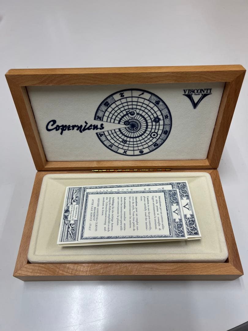 ビスコンティ(VISCONTI)万年筆　コペルニクス(COPERNICUS)