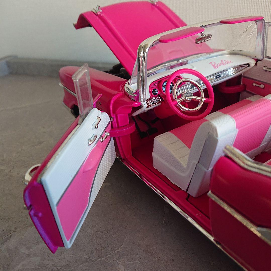 1/18 1957 シボレーベルエア バービー