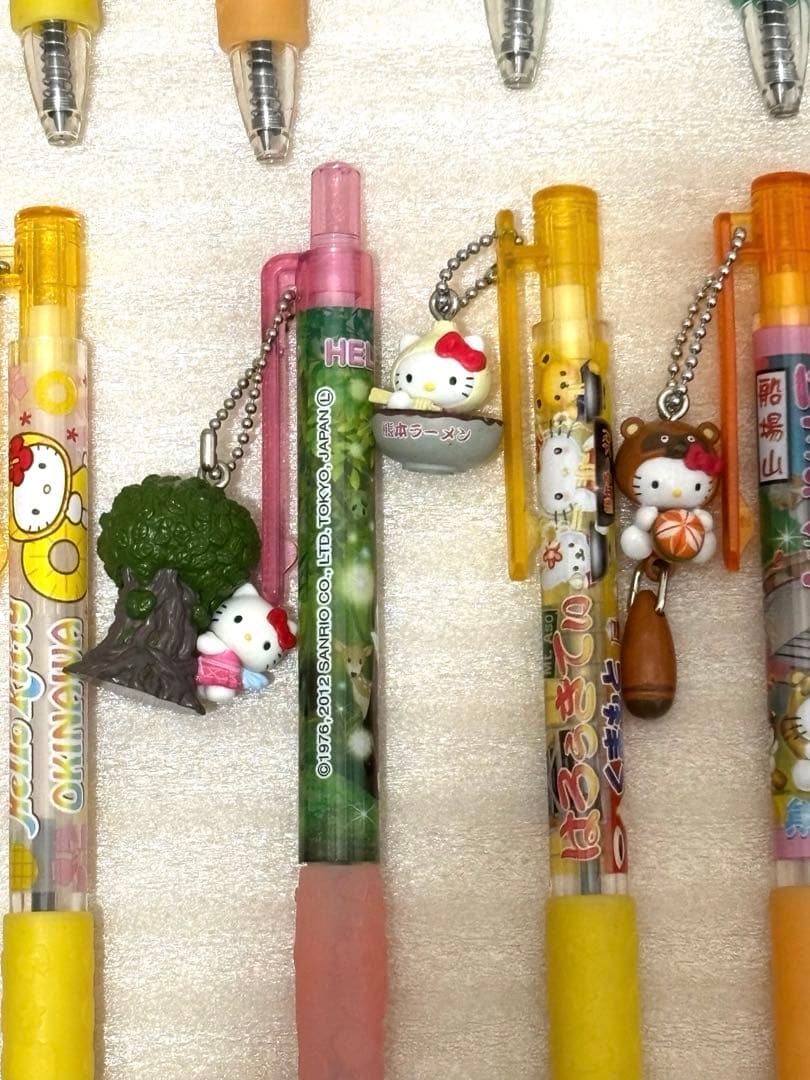 ご当地限定キティ　ボールペン50本＋オマケ5本