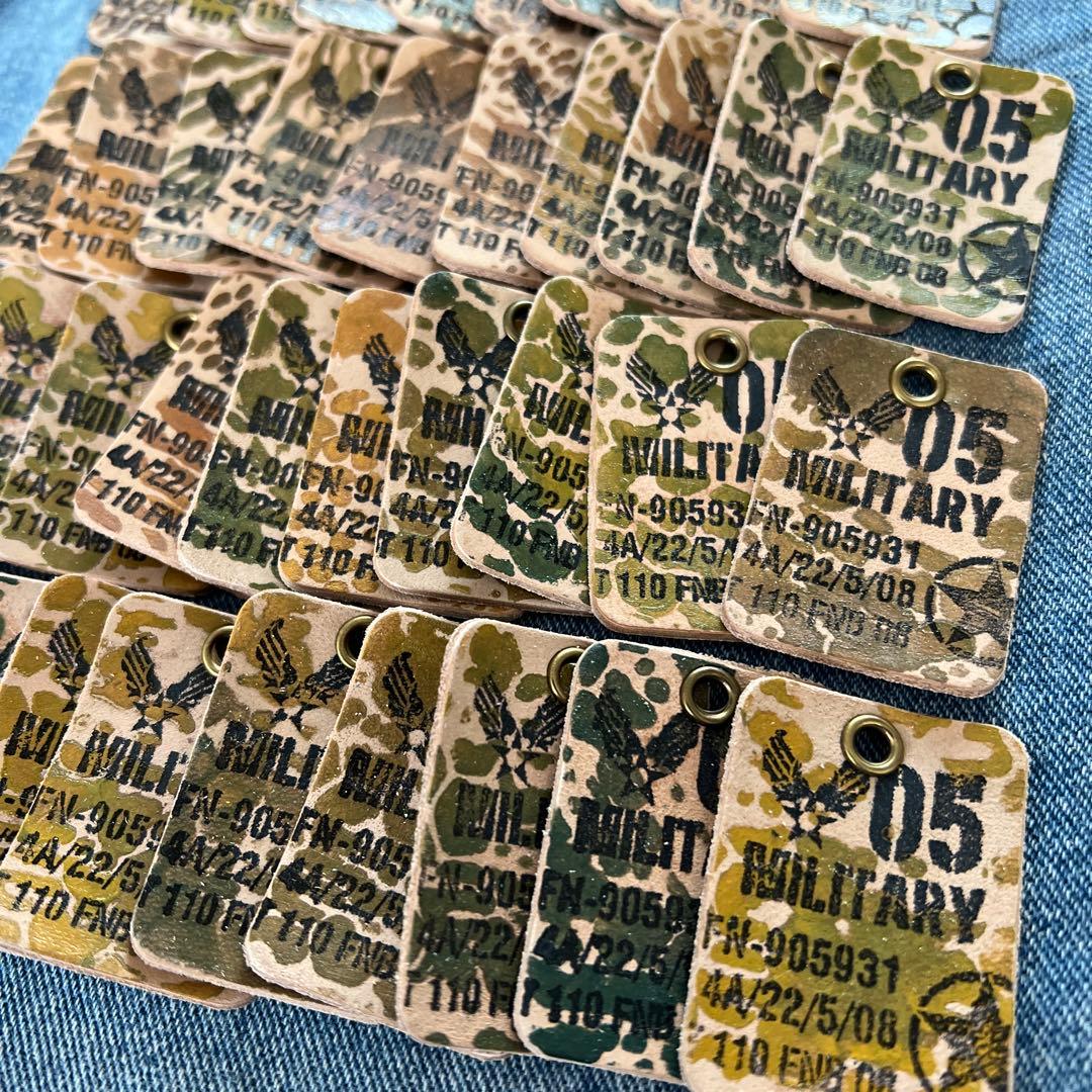 タイ様オーダー品　ハトメあり　革タグ　 デニムリメイク　焼印　0401001