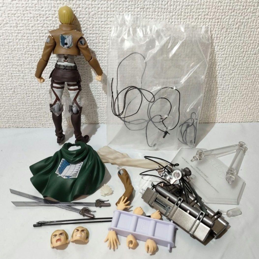 ☆　figma　進撃の巨人フィギュア　エルヴィン・スミス　☆