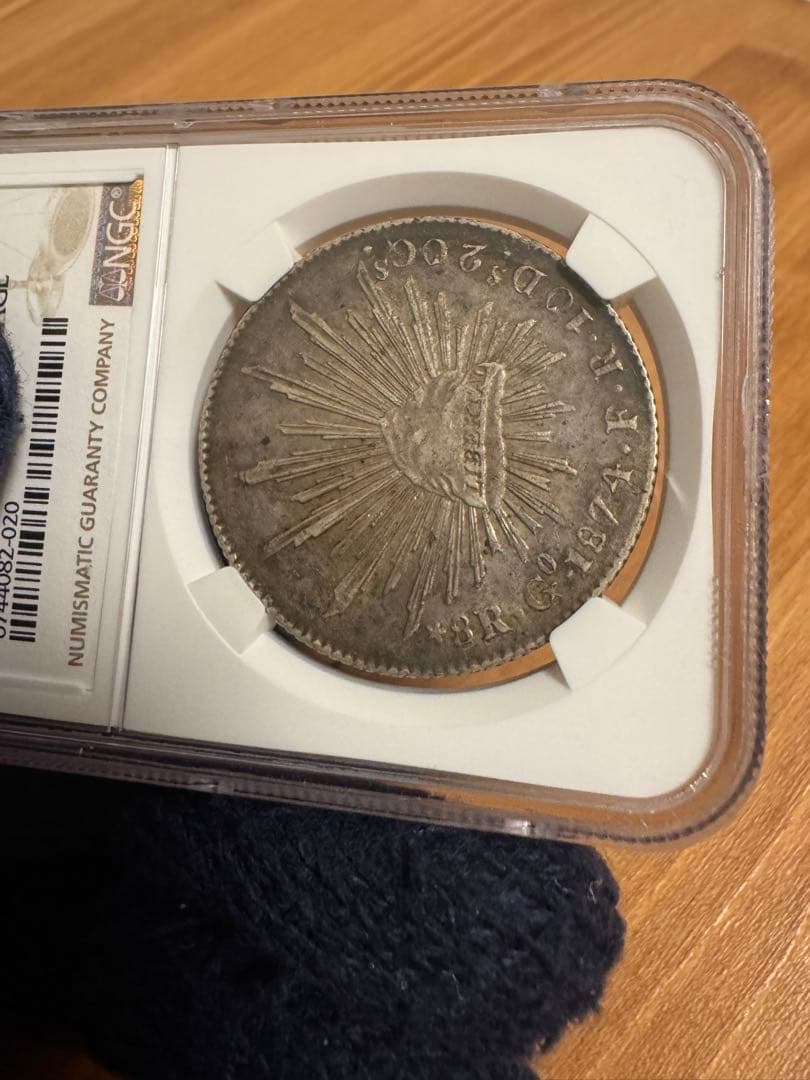 ★本物保証　メキシコ　自由の帽子　8レアル　銀貨　凖未使用　NGC