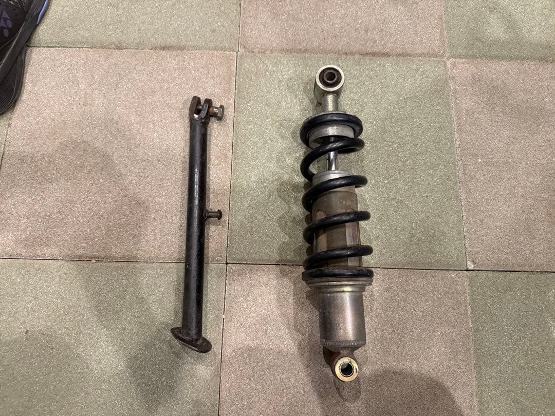 TW200 純正サスペンション、純正スタンド