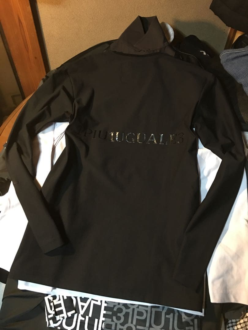 みーと1piu1uguale3 SPORT GRADATION LOGO