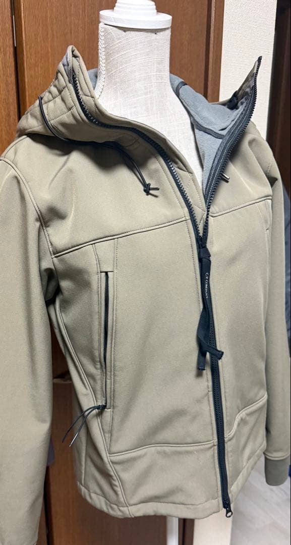 CP company ゴーグル パーカー　サイズ46 カーキ