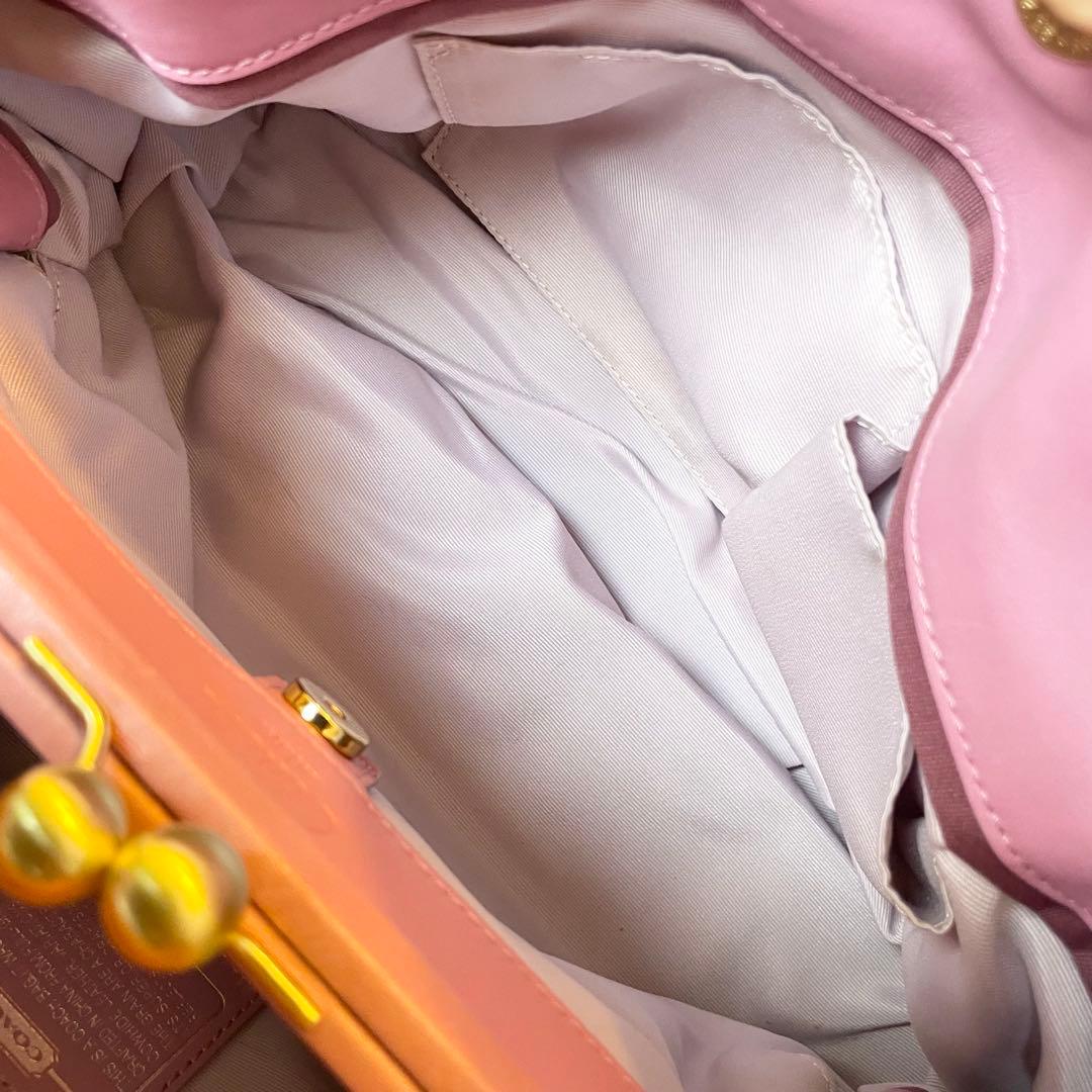 バッグ COACH pink leather handbag kisslock hobo
