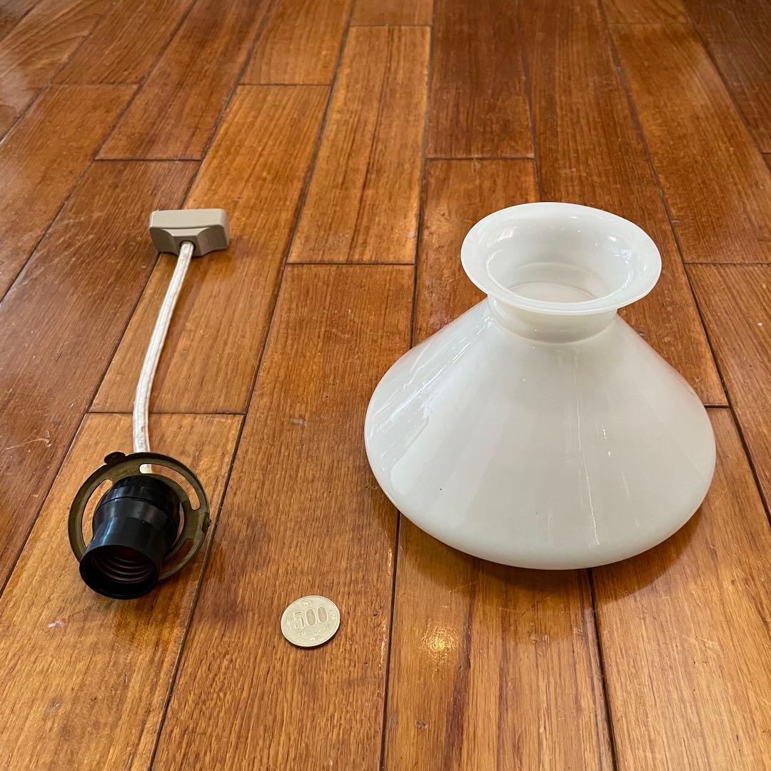 レトロ★白くて小さなランプシェード(おまけ付き) ペンダントライト