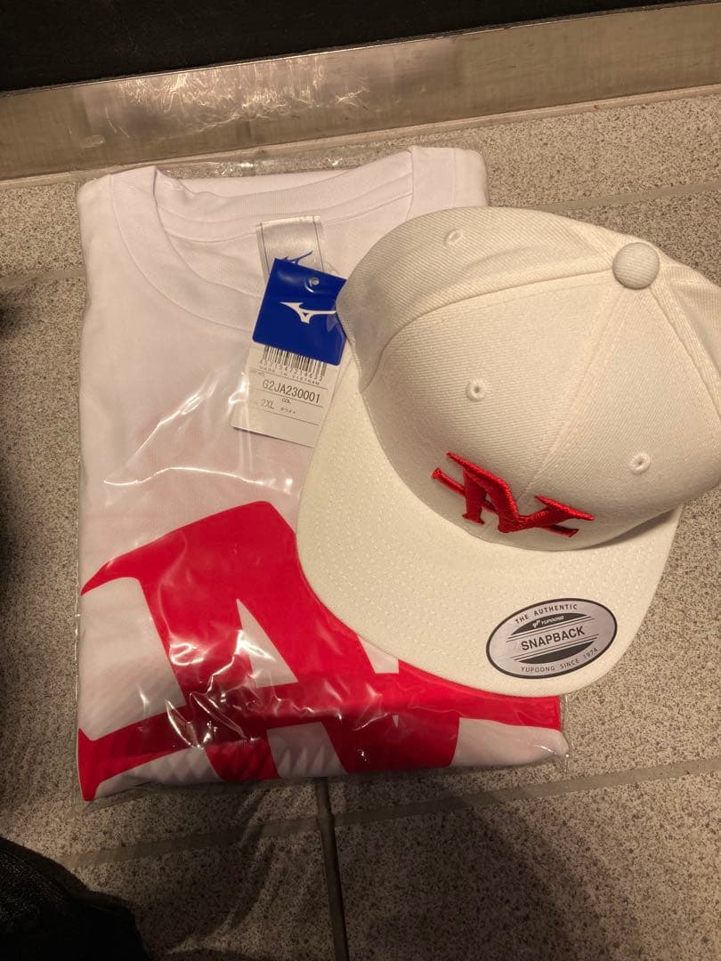 井上尚弥　Tシャツ　XLサイズ　キャップセット