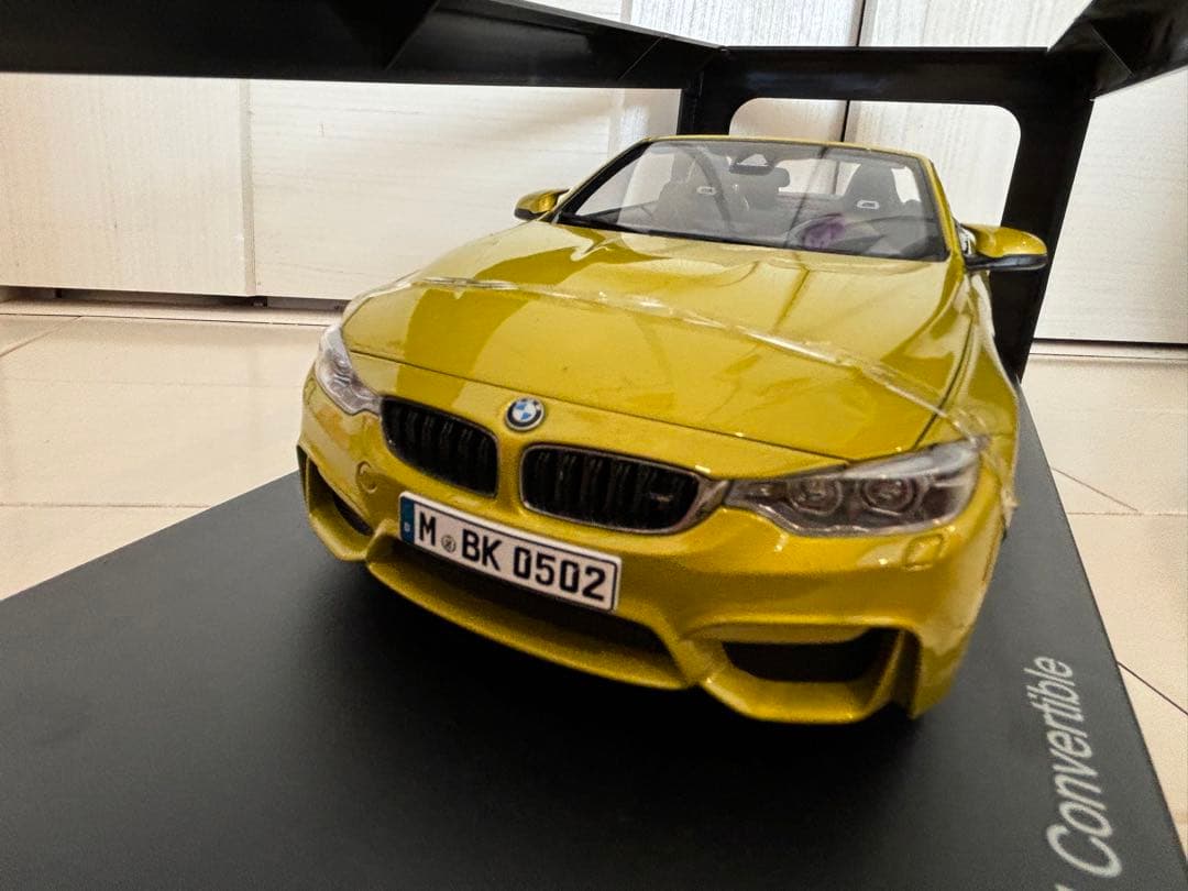 BMW M4 Cabriolet F33 ミニカー Paragonディーラー18