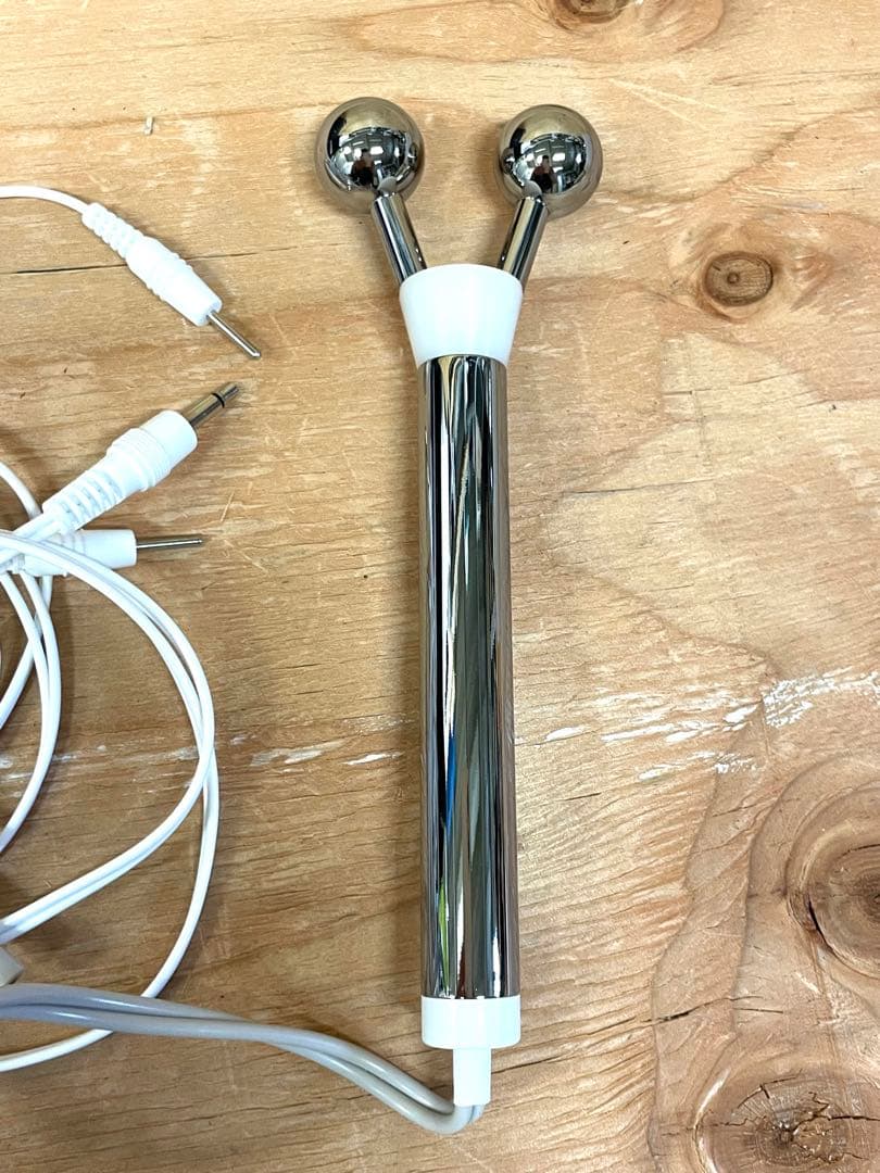 スリムビューティーハウス EMS REALIZE ※ACアダプターなし