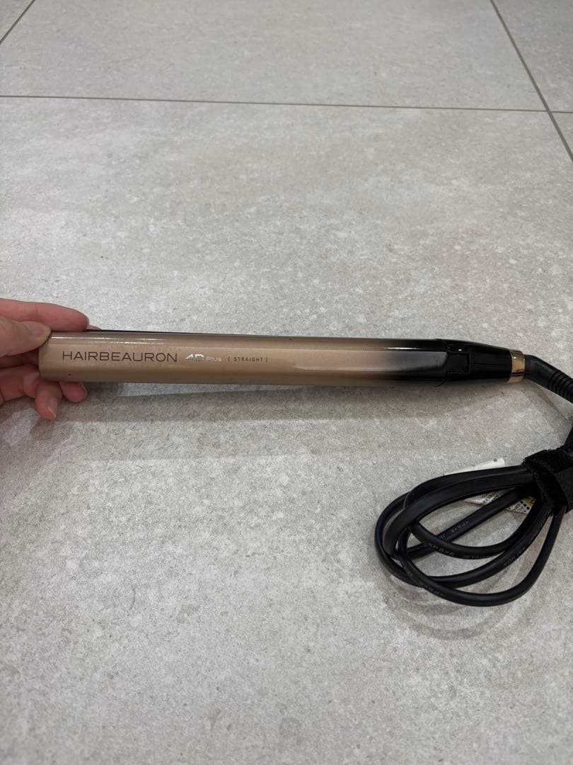 HAIRBEAURON ヘアビューロン 4d plus ストレートアイロン
