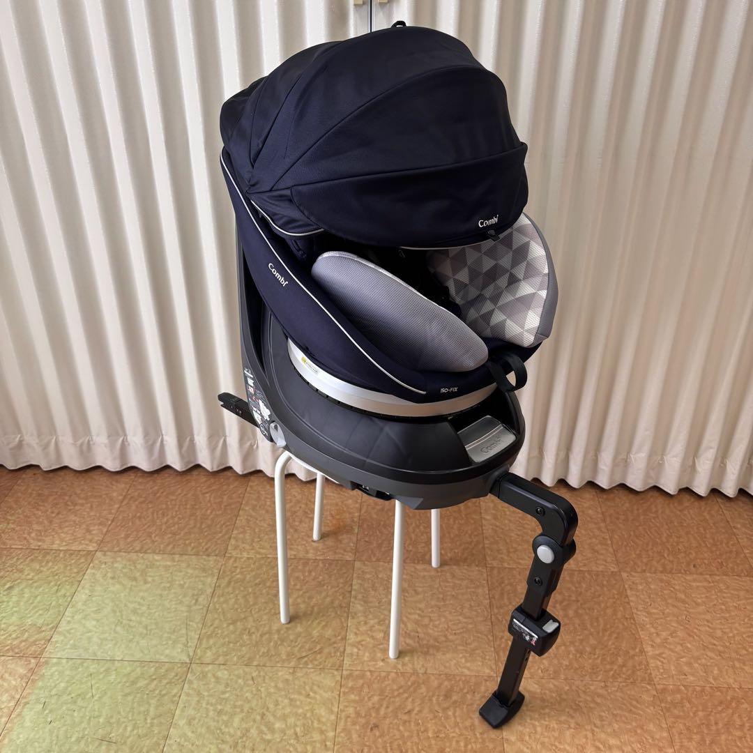☆美品☆　コンビ　WL　新生児OK　クルムーヴ　スマート　EG　ISOFIX　紺