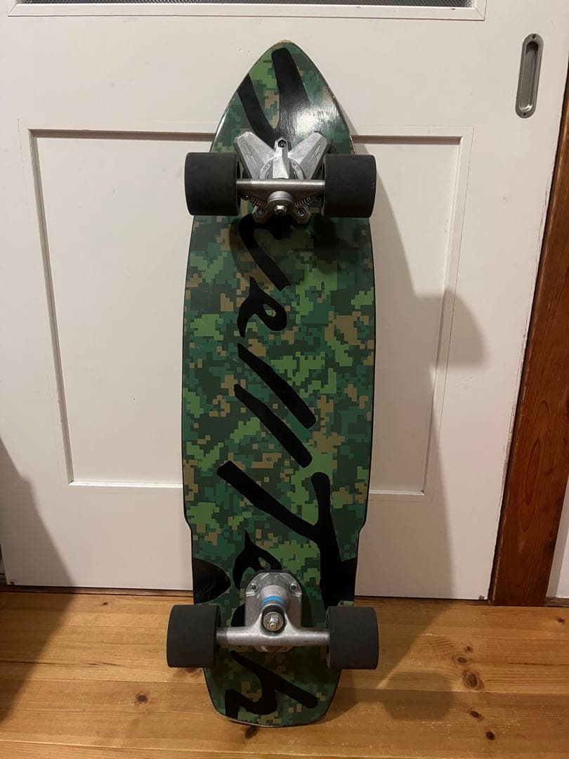 SwellTech ハイブリッド　カモ　サーフスケート