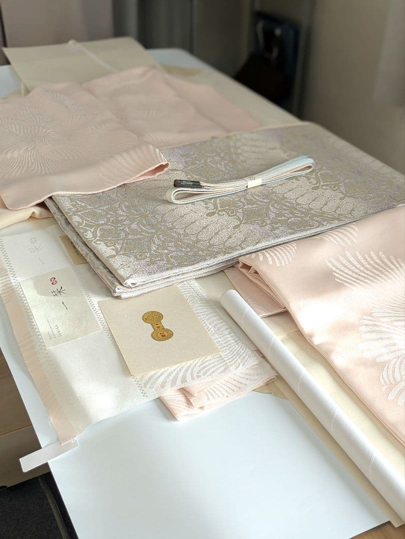 正絹西陣織まいづるティアラ文様豪華袋帯