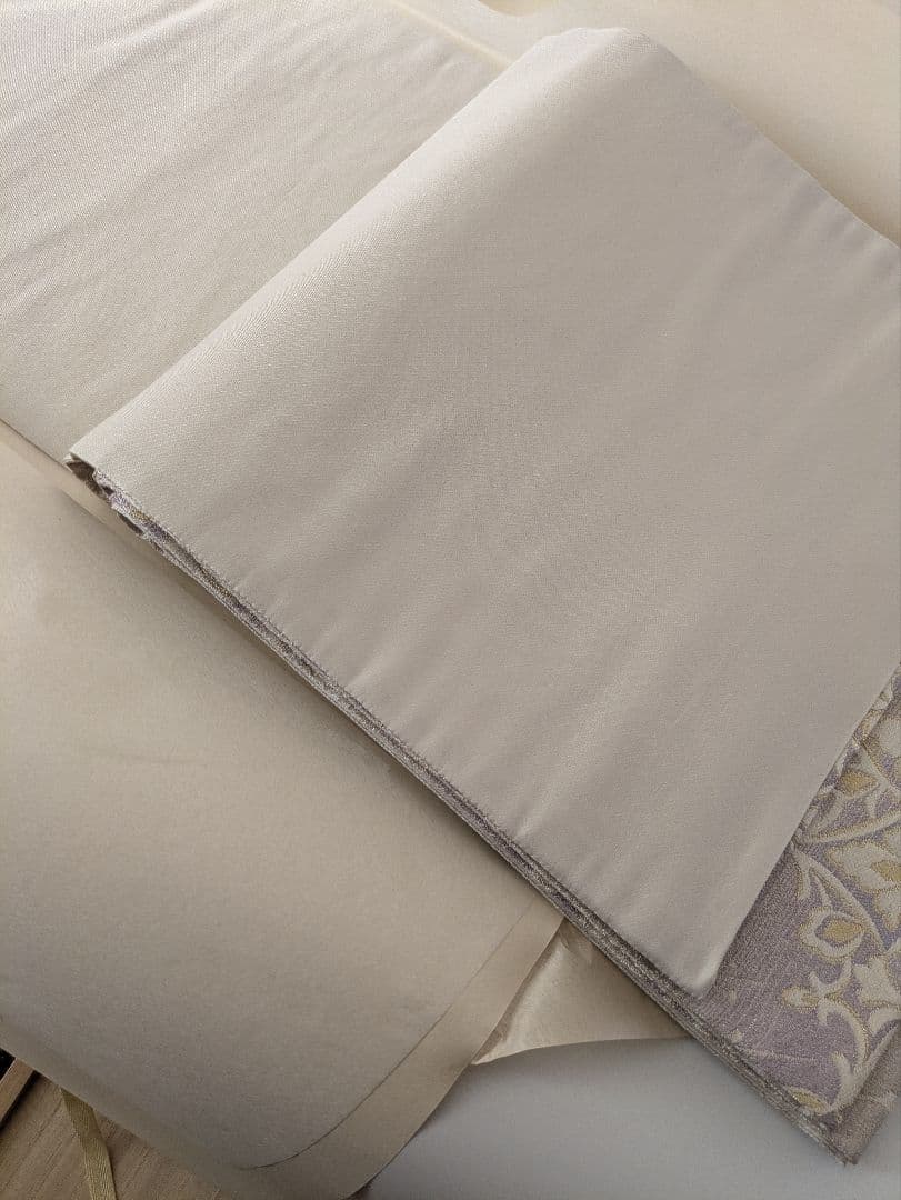 正絹西陣織まいづるティアラ文様豪華袋帯