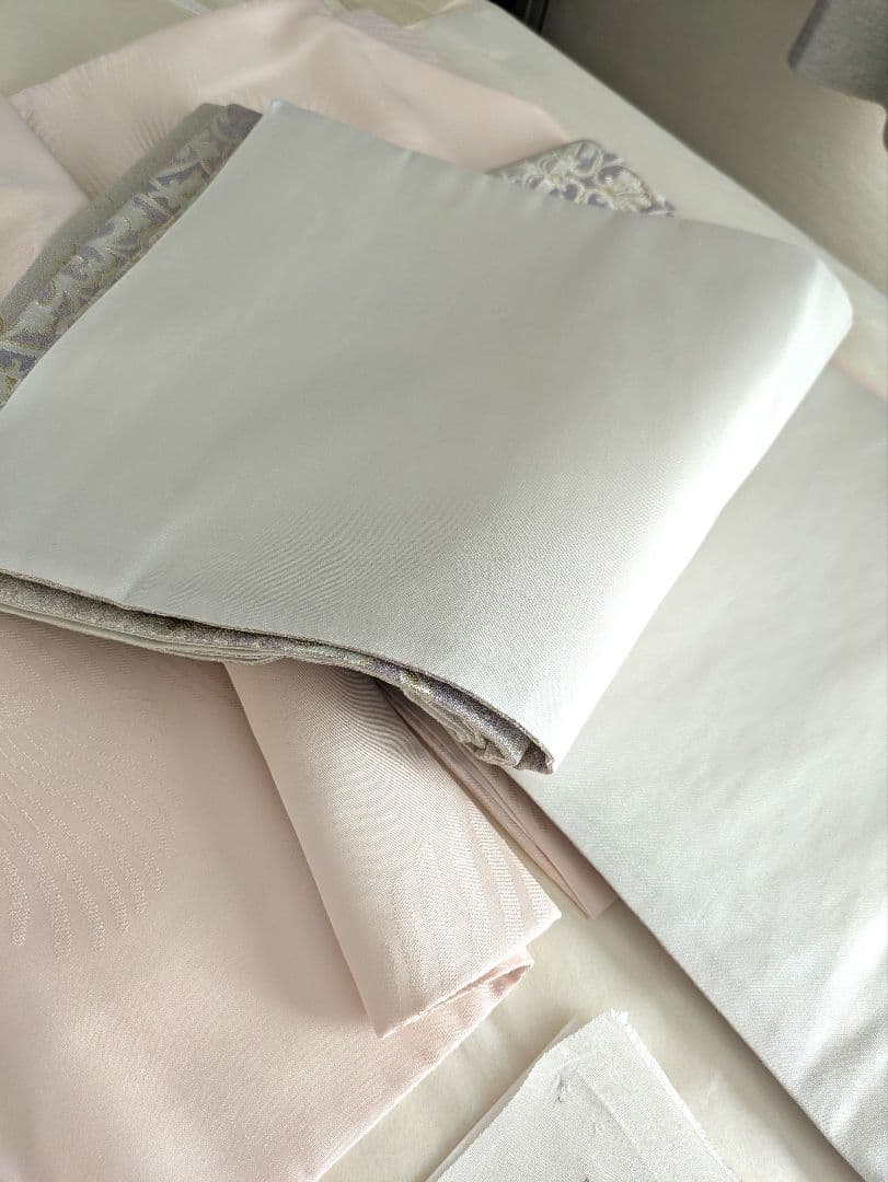 正絹西陣織まいづるティアラ文様豪華袋帯