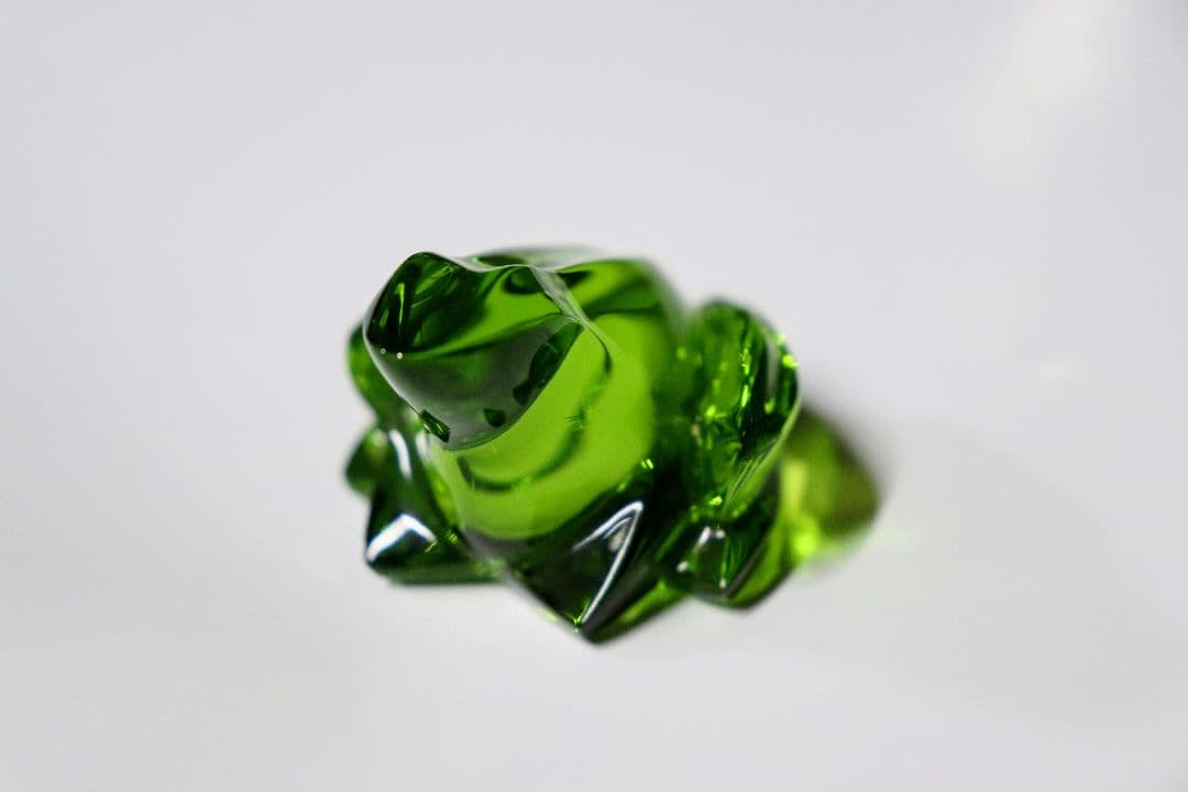 バカラ　Baccarat　クリスタル　カエル　置物　ペーパーウエイト　ガラス細工