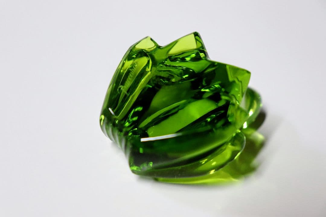 バカラ　Baccarat　クリスタル　カエル　置物　ペーパーウエイト　ガラス細工