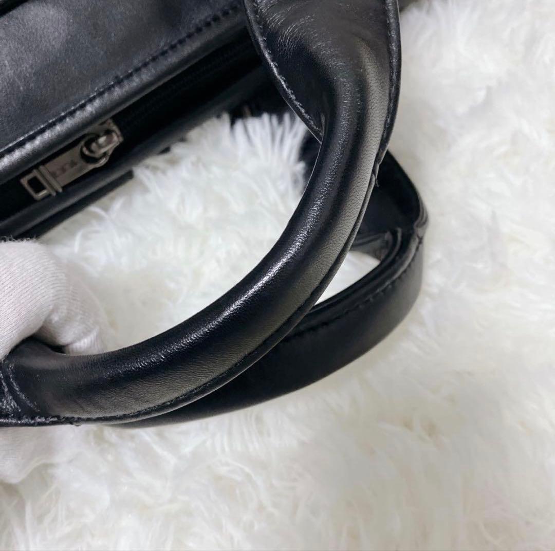 【超美品】TUMI カーフレザー大容量　ビジネスバッグ ブラック A4 PC