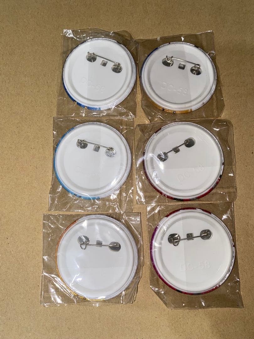 神之塔 缶バッジセット