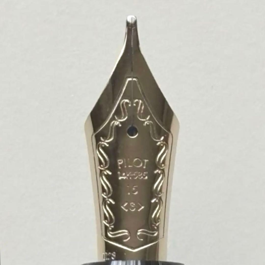 PILOT パイロット カスタム823 透明ブラック S (シグネチャー)