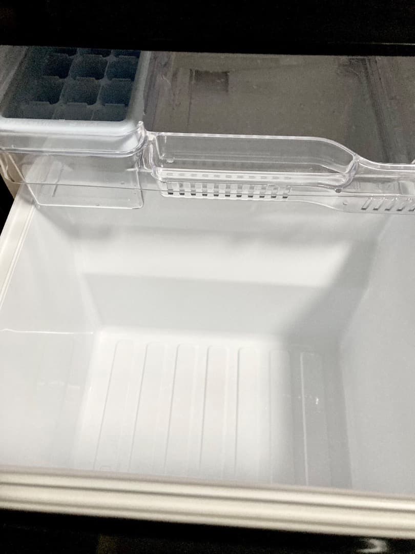 【送料込み】三菱冷凍冷蔵庫　一人暮らし　146L MITSUBISHI