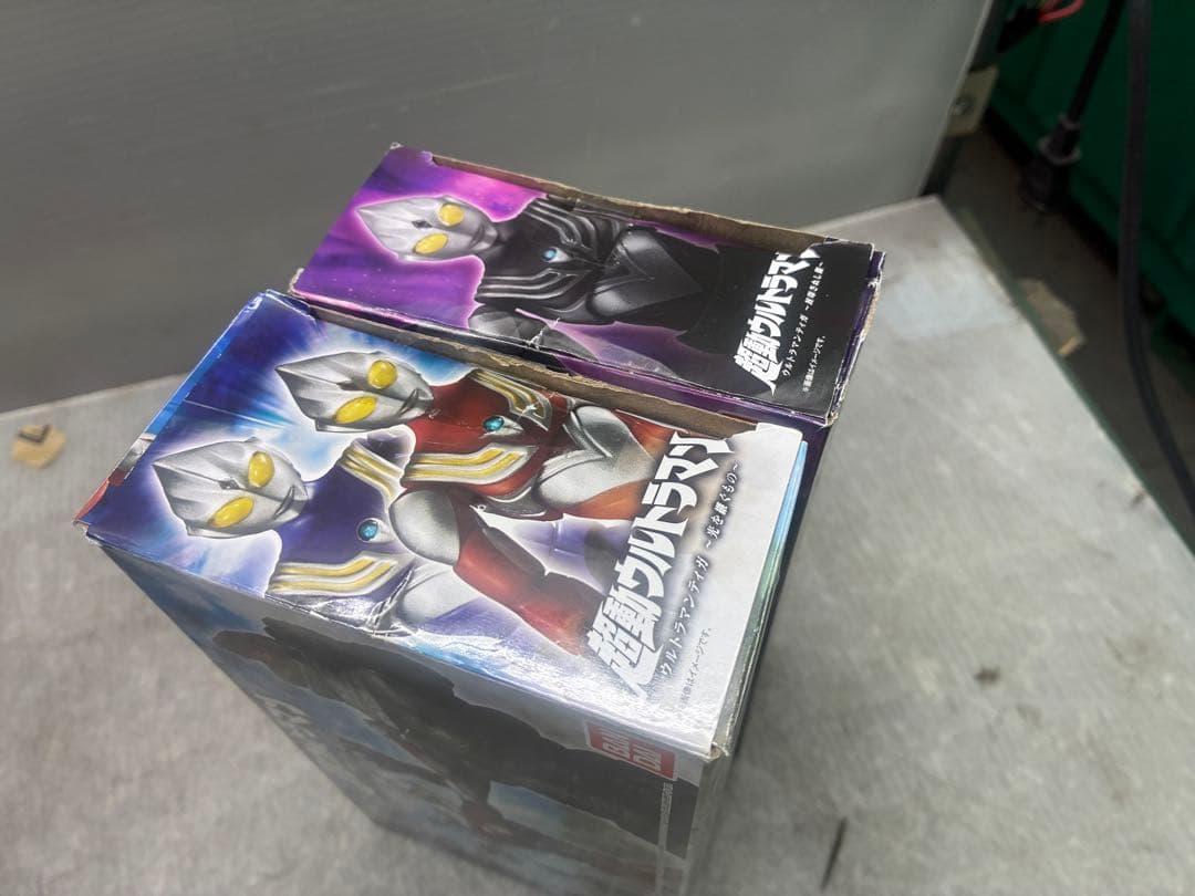 超動ウルトラマン/光を継ぐもの/封印されし闇/ウルトラマンティガ/2点セット