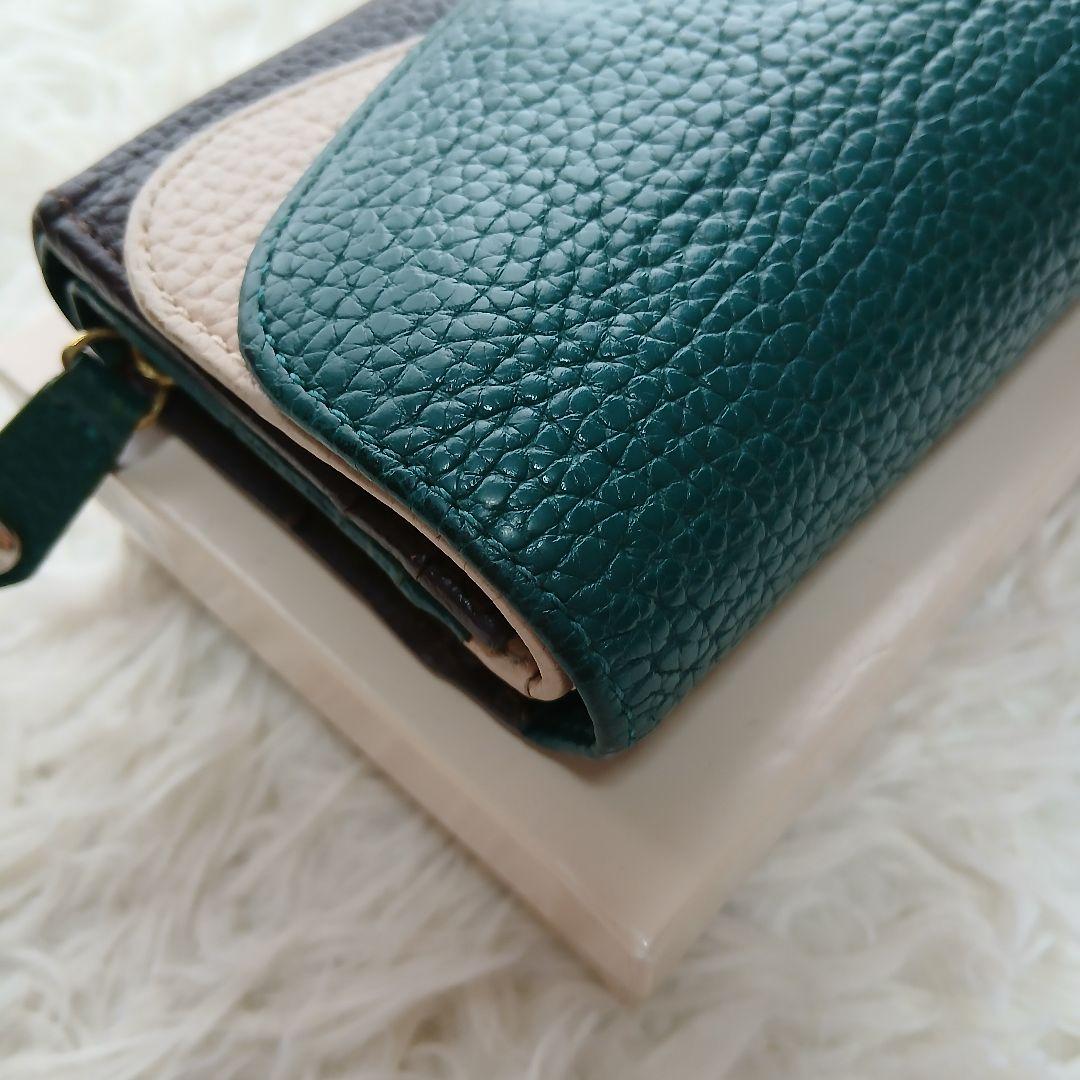 【Vivienne Westwood】希少カラー　ダブルフラップオーブロゴ折財布