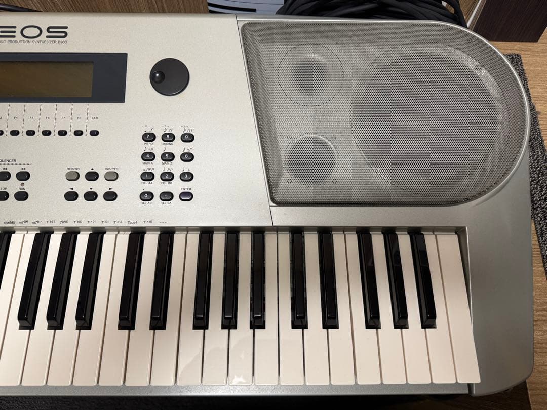 Yamaha EOS B900シンセサイザー 61鍵