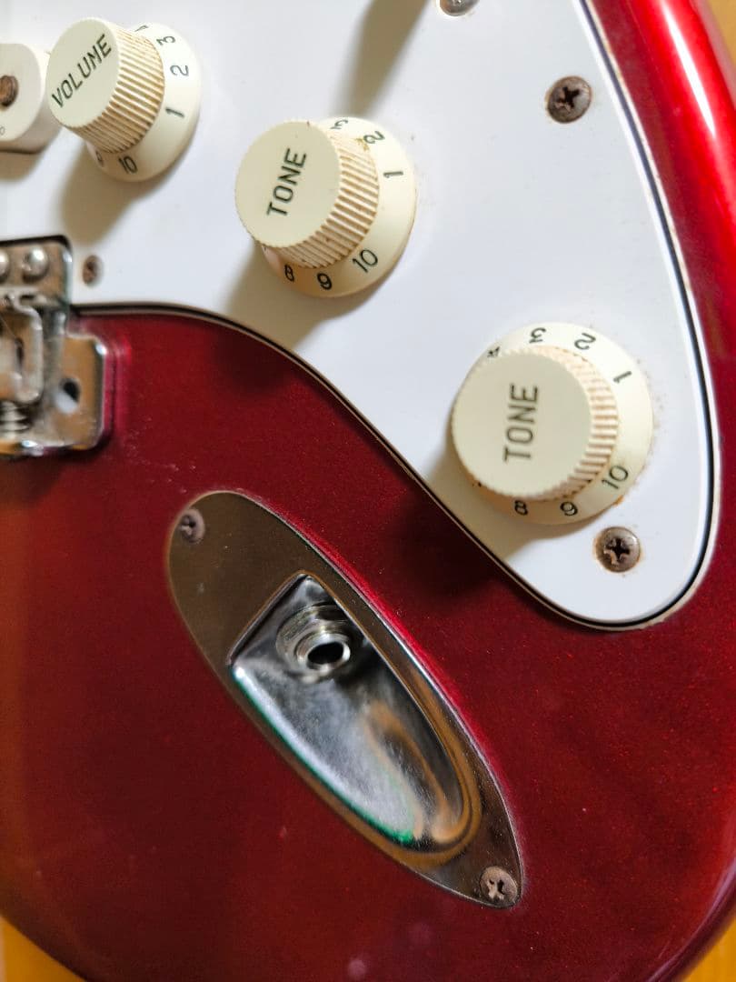 め*ね様 Sシリアル ストラトキャスター　フジゲン製　スキャロップ指板　イングヴ