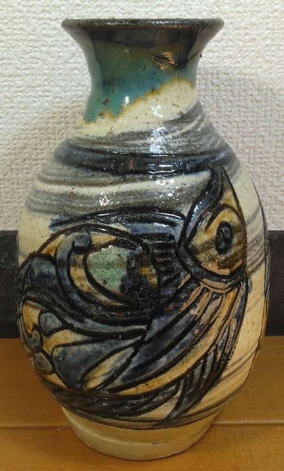 人間国宝 金城次郎 壷屋焼 魚紋花瓶 栞 共箱 壺屋焼 やちむん