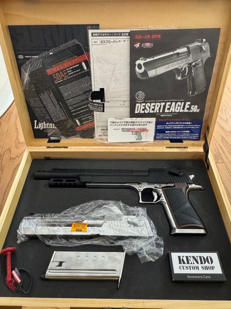 バイオハザード ライトニングホーク デザートイーグル 東京マルイ